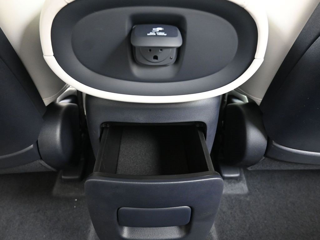 New 2026 Hyundai Palisade Calligraphy image 17