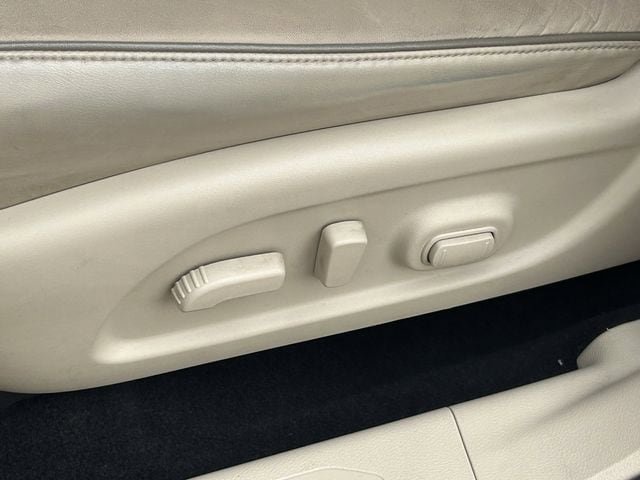 Used 2019 Nissan Murano Platinum FWD image 23