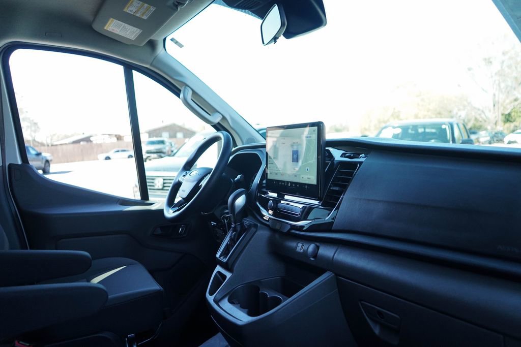 Used 2024 Ford Transit 350 XLT image 33