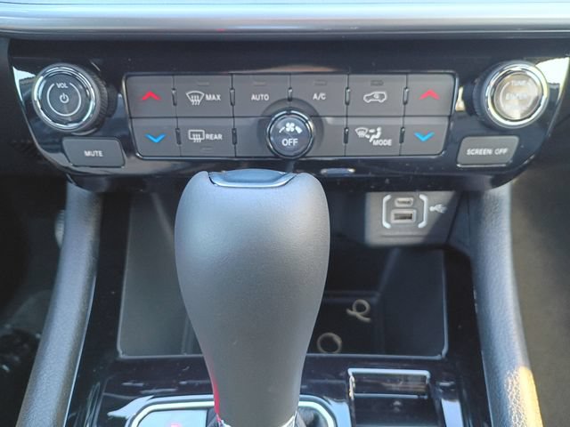 New 2026 Jeep Compass Limited AWD/4WD image 15