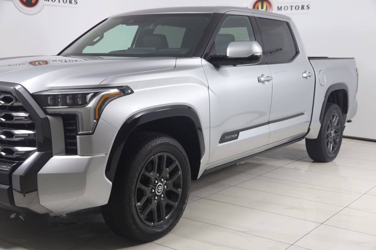 Used 2023 Toyota Tundra Platinum AWD/4WD image 54