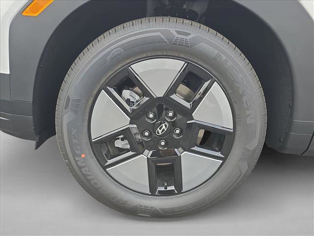 New 2026 Hyundai Santa Fe SEL FWD image 11