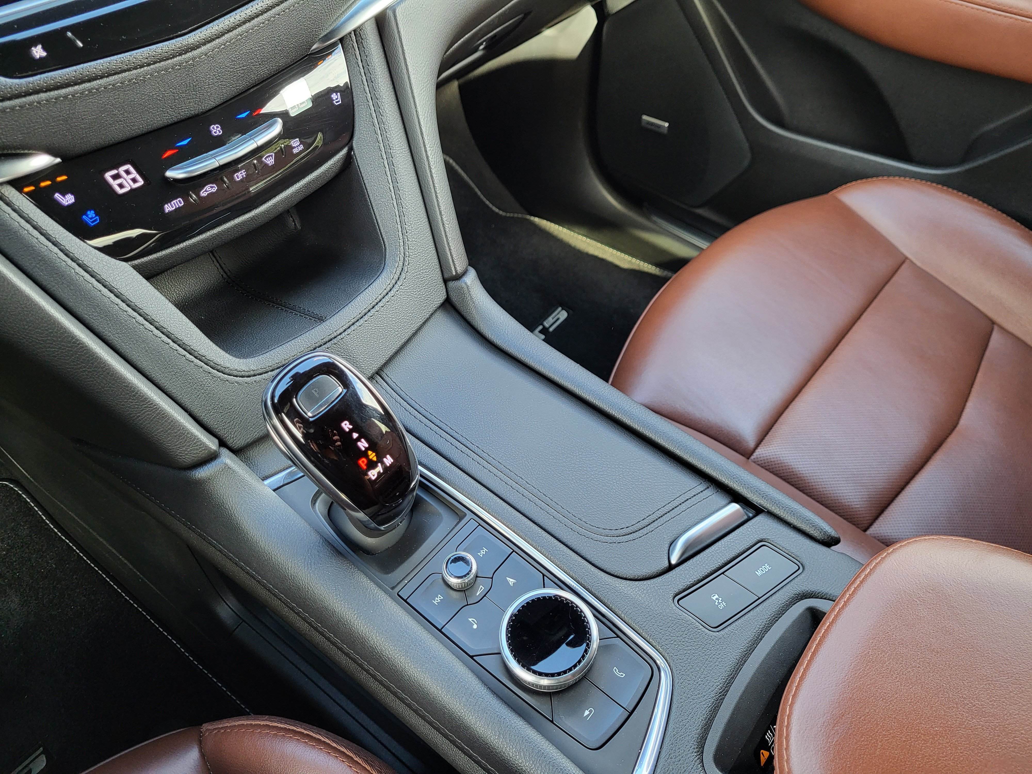 Used 2023 Cadillac XT5 Sportv w/ Technology Package image 27