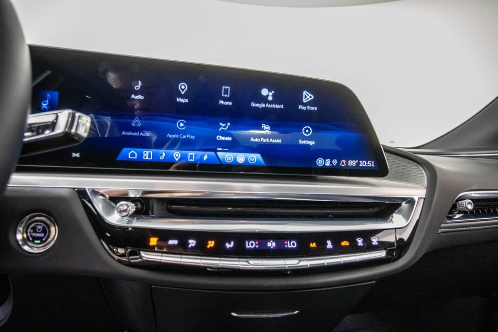 Used 2023 Cadillac Lyriq 2WD image 18