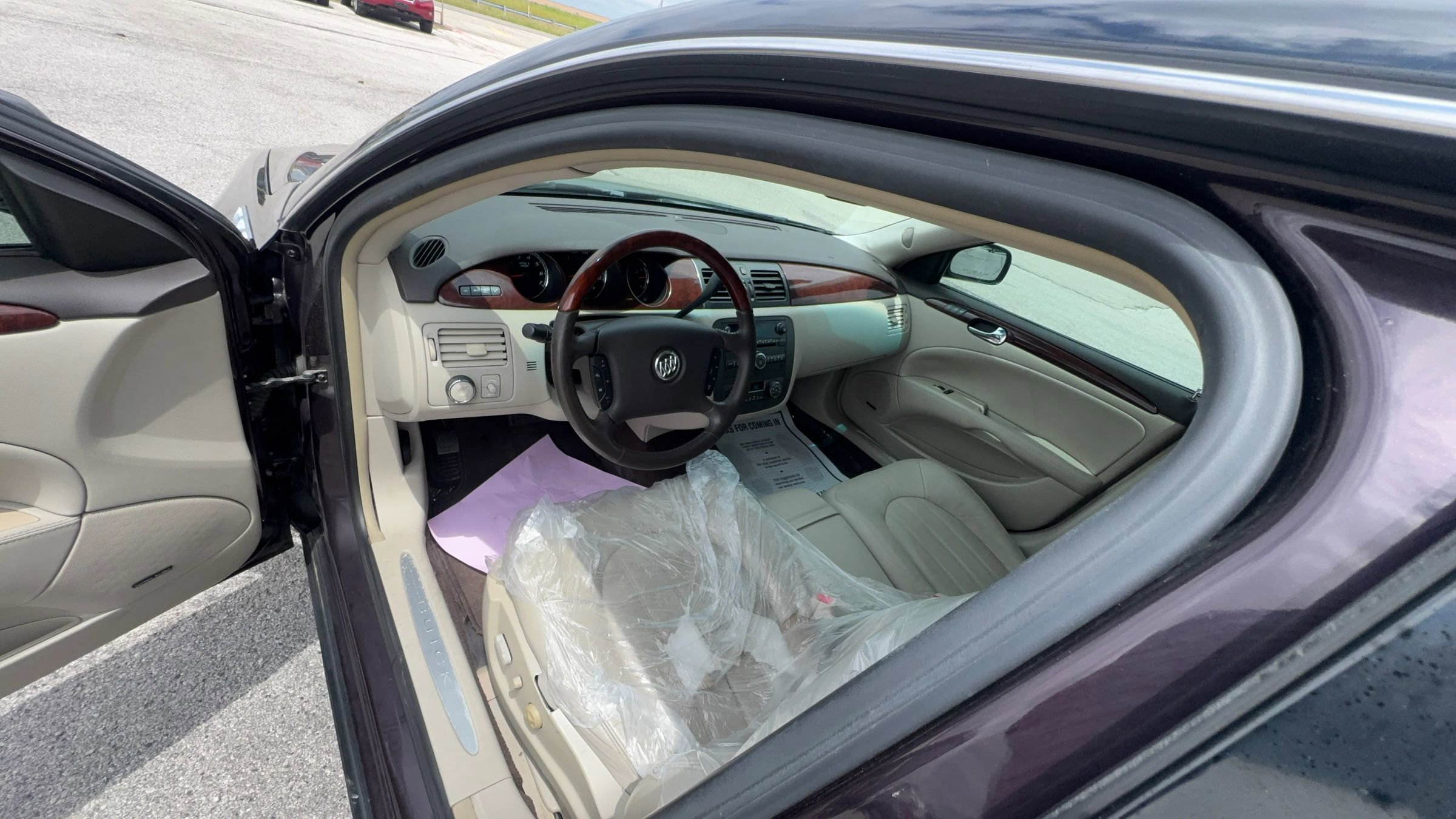 Used 2009 Buick Lucerne CXL FWD image 13