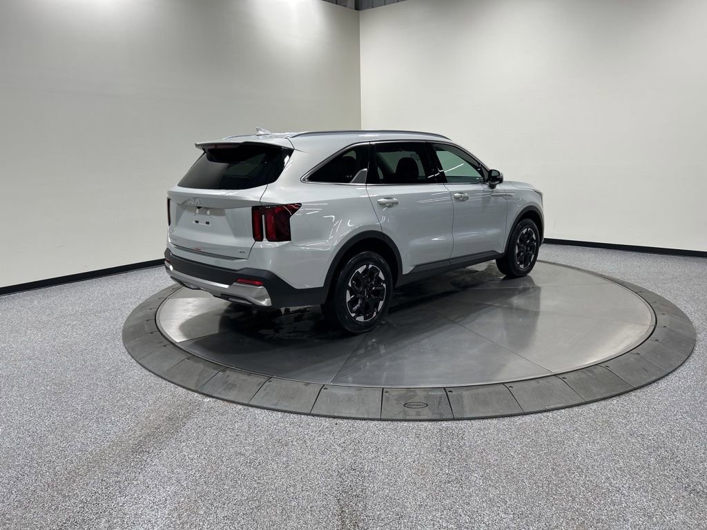 New 2026 Kia Sorento S image 5