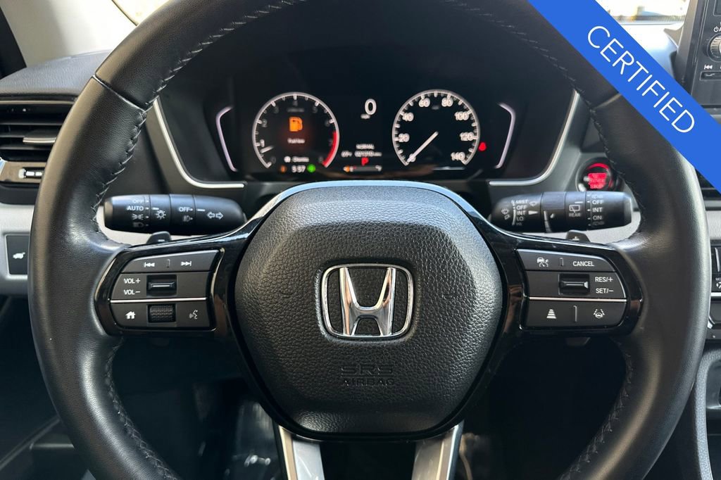 Certified 2025 Honda Pilot EX-L image 27