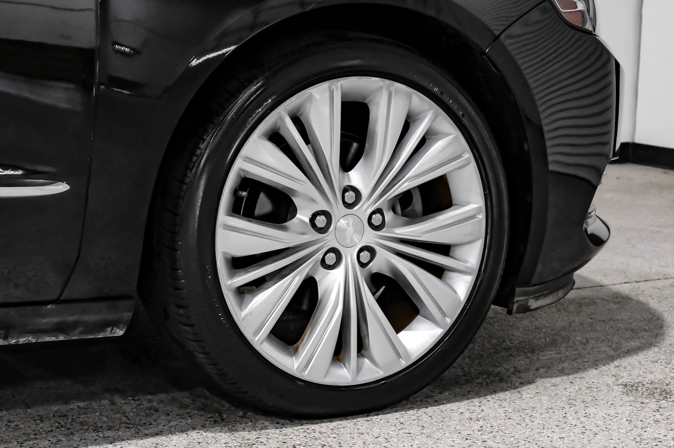 Used 2015 Chevrolet Impala LTZ image 60