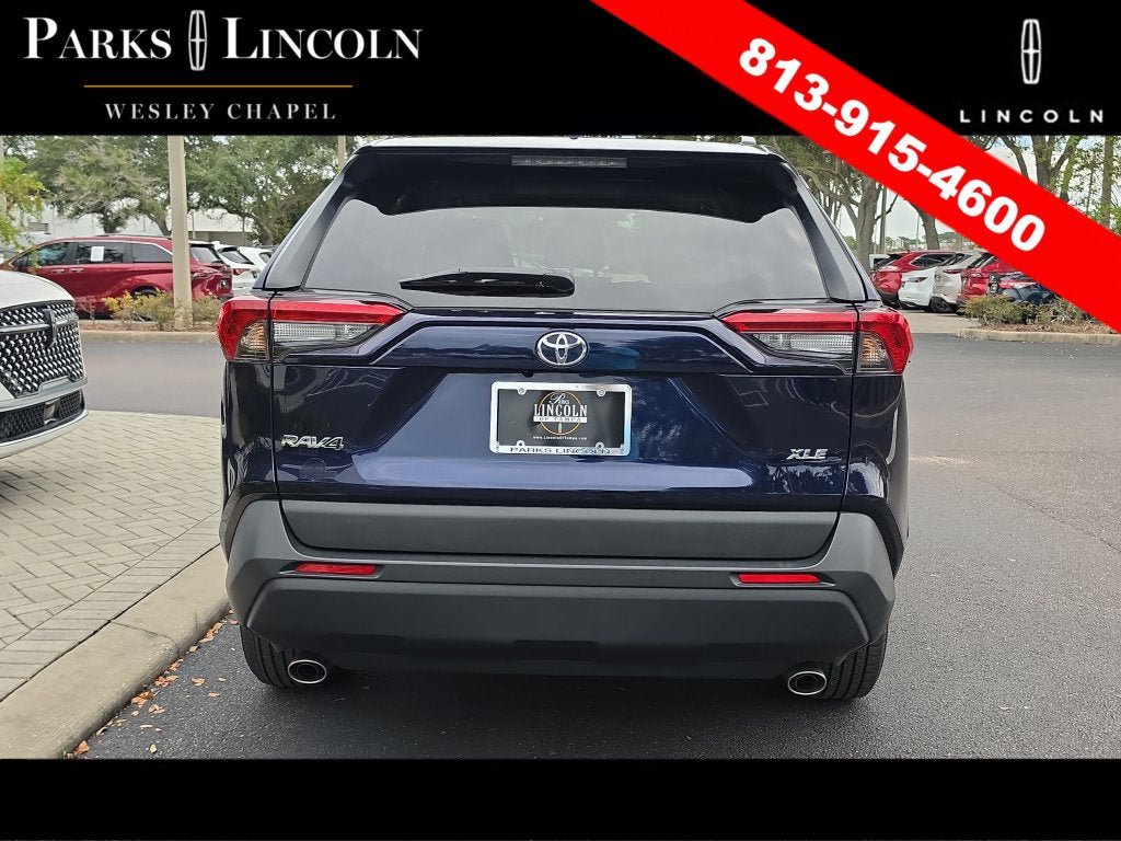 Used 2022 Toyota RAV4 XLE FWD image 5