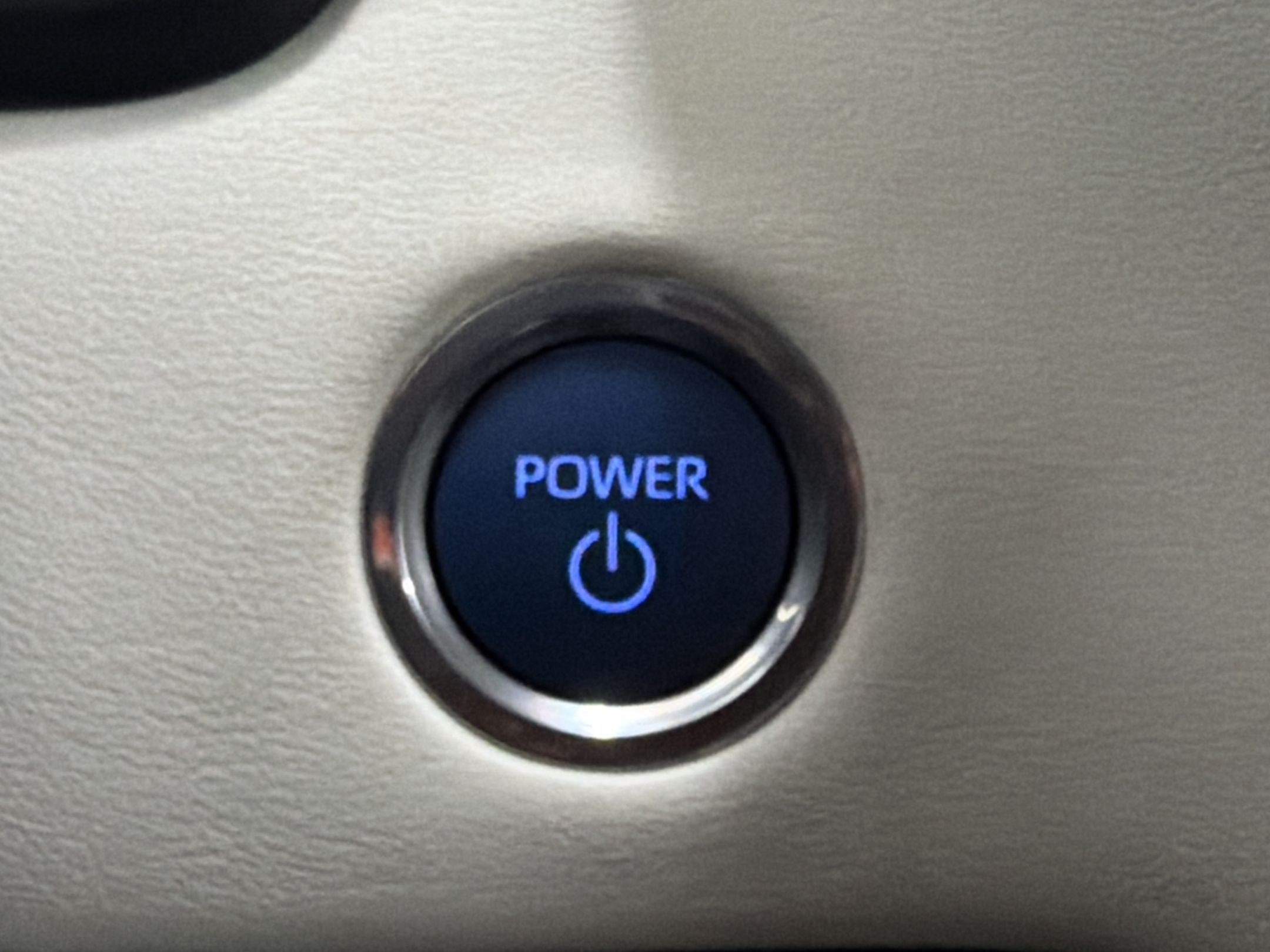 Used 2023 Toyota Sequoia Capstone AWD/4WD image 16