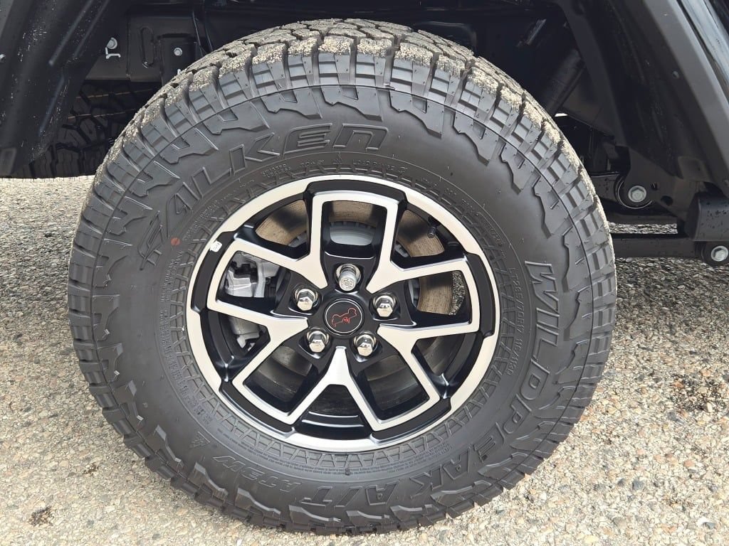 New 2026 Jeep Gladiator Rubicon AWD/4WD image 13