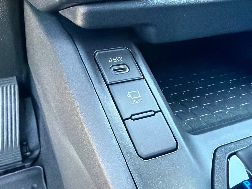 New 2026 Toyota RAV4 XSE AWD/4WD image 29