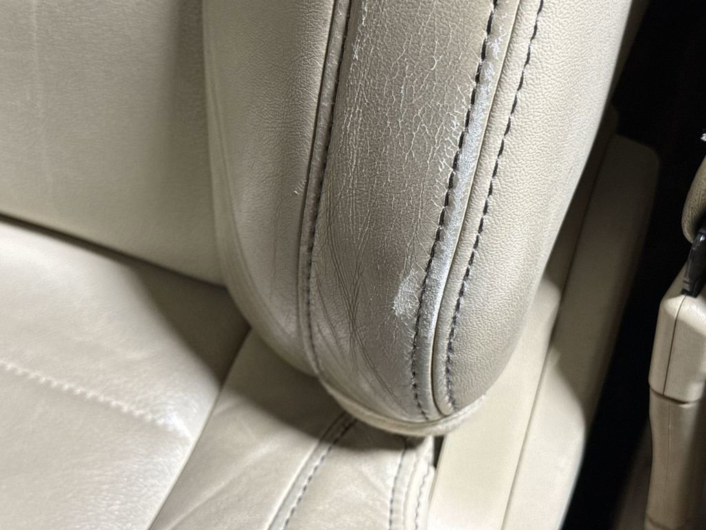 Used 2018 Ford Taurus SEL w/ Equipment Group 201A image 33