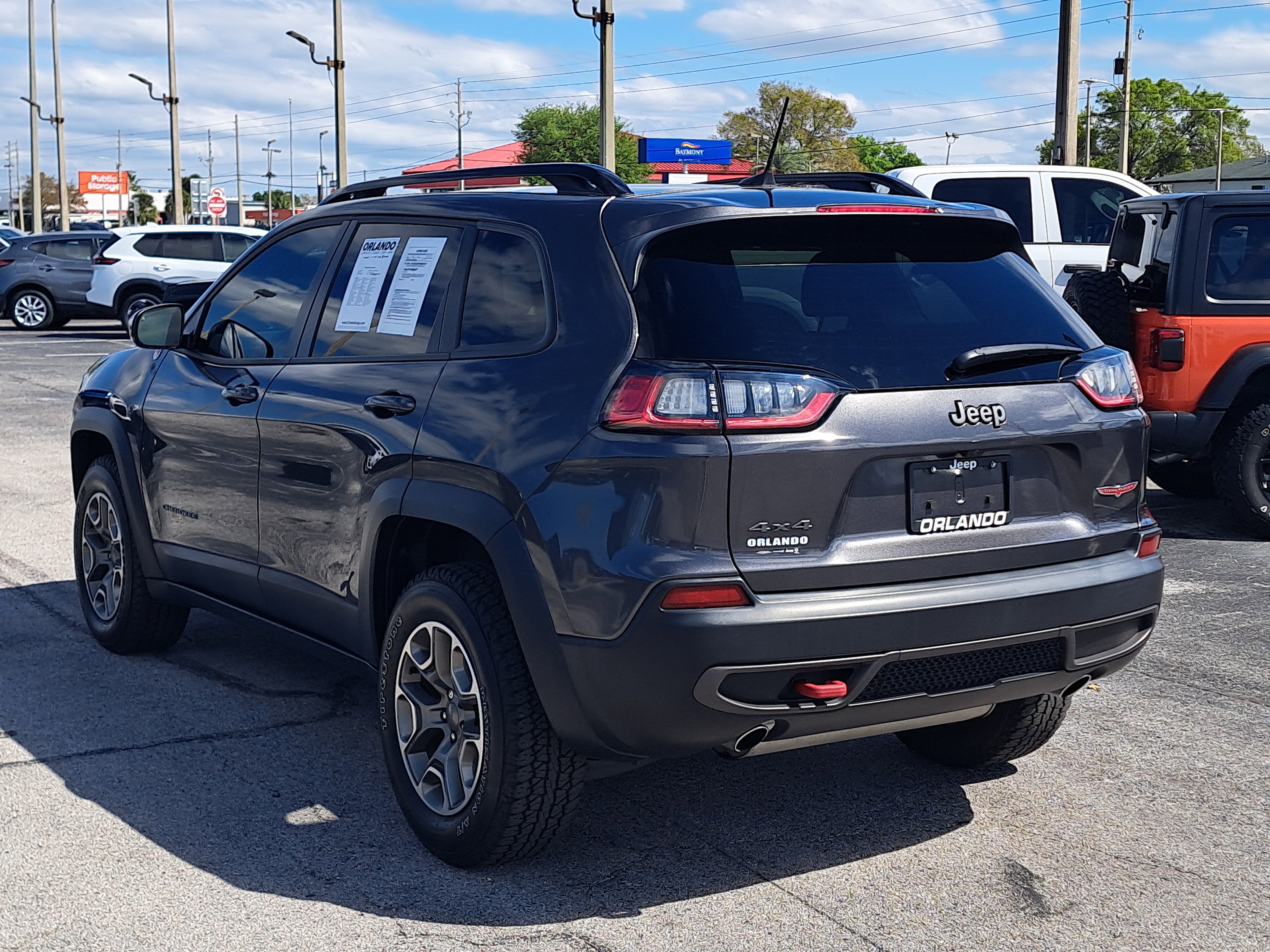 Used 2022 Jeep Cherokee Trailhawk w/ Premium Leather Package image 5