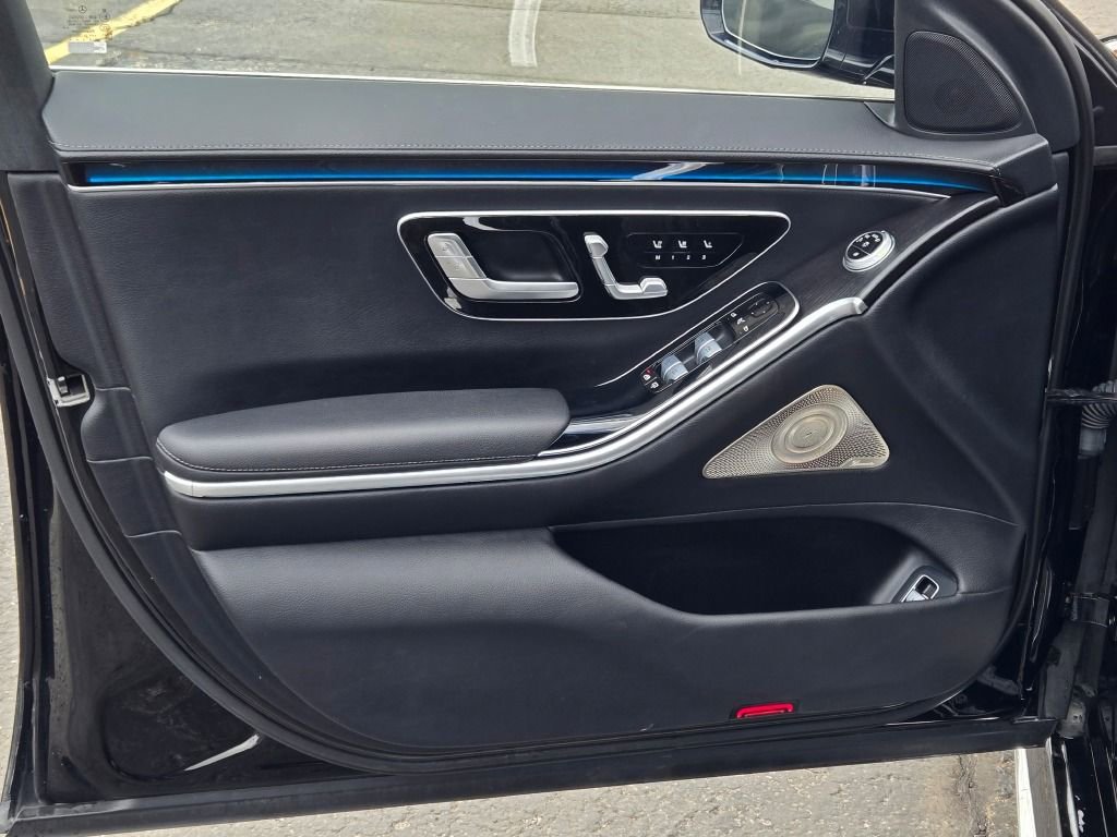 Used 2022 Mercedes-Benz S 500 4MATIC image 23