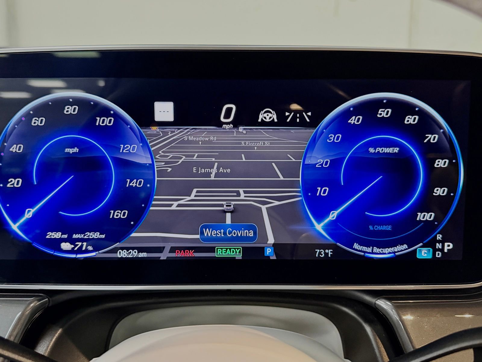 Certified 2023 Mercedes-Benz EQS 450+ 4MATIC SUV w/ Exclusive Trim Package image 27