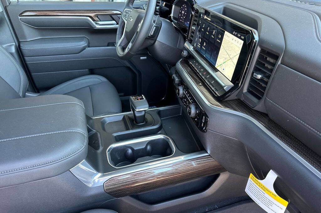 New 2026 Chevrolet Silverado 1500 LT Trail Boss w/ LT Trail Boss Premium Package image 16