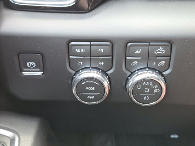 New 2026 GMC Sierra 2500 Denali w/ Max Trailering Package AWD/4WD image 14