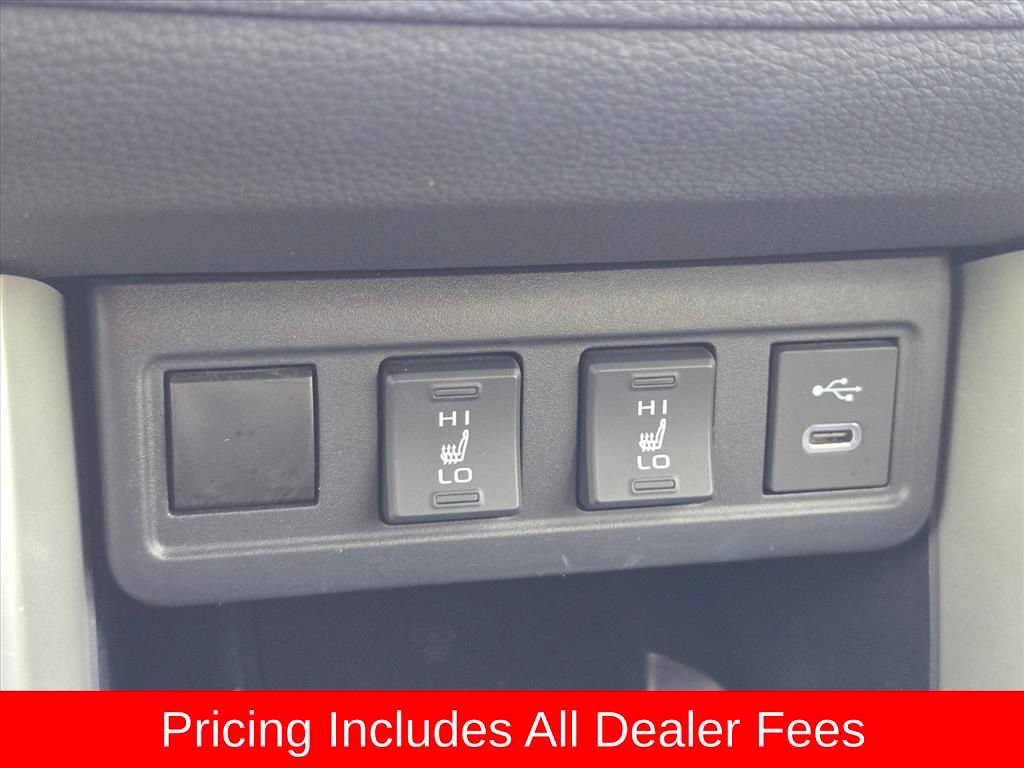 Used 2024 Toyota Corolla Cross XLE w/ Convenience Package AWD/4WD image 22