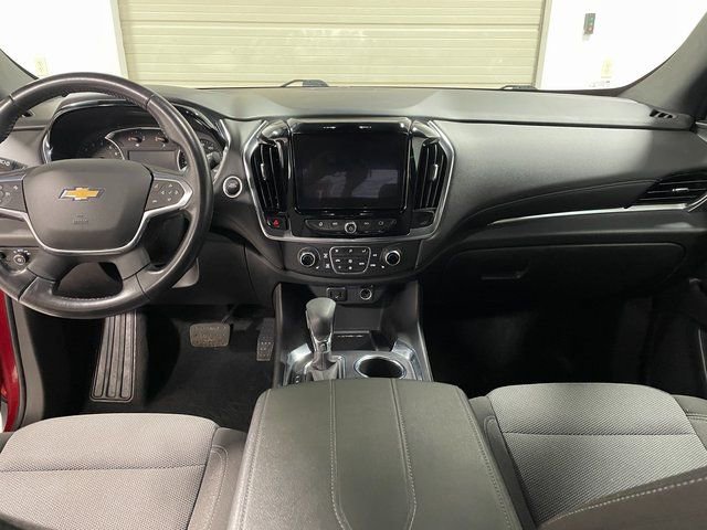 Used 2022 Chevrolet Traverse LT AWD/4WD image 13