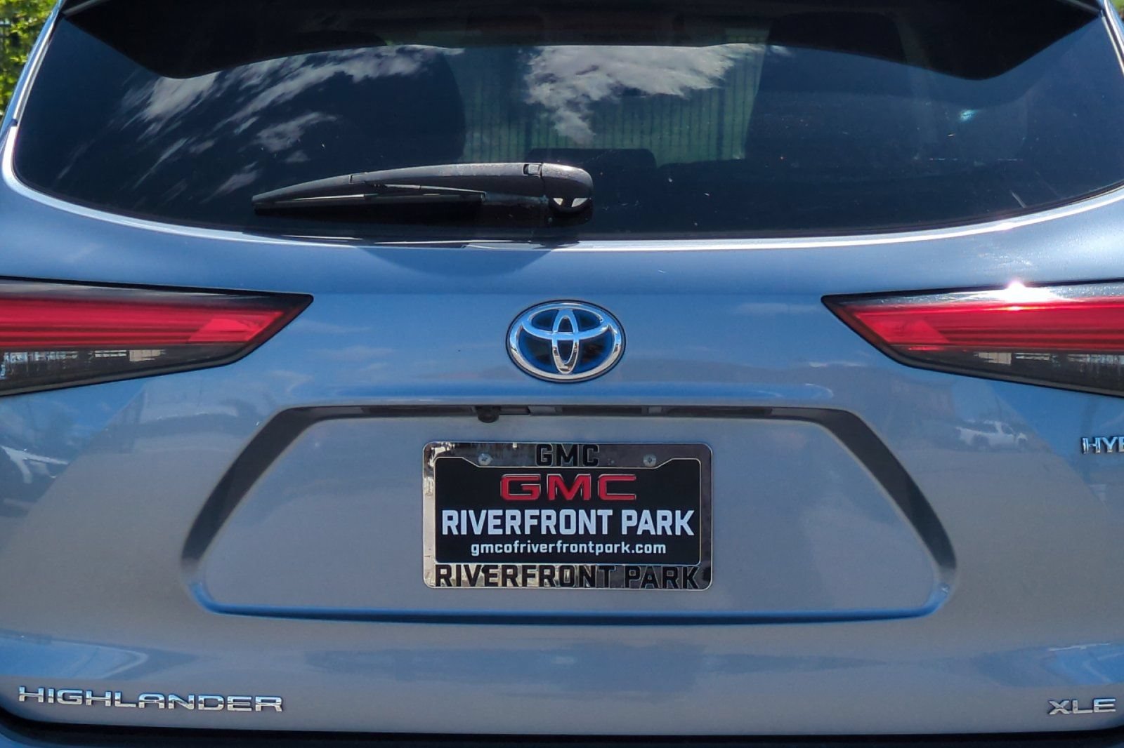 Used 2020 Toyota Highlander XLE AWD/4WD image 48