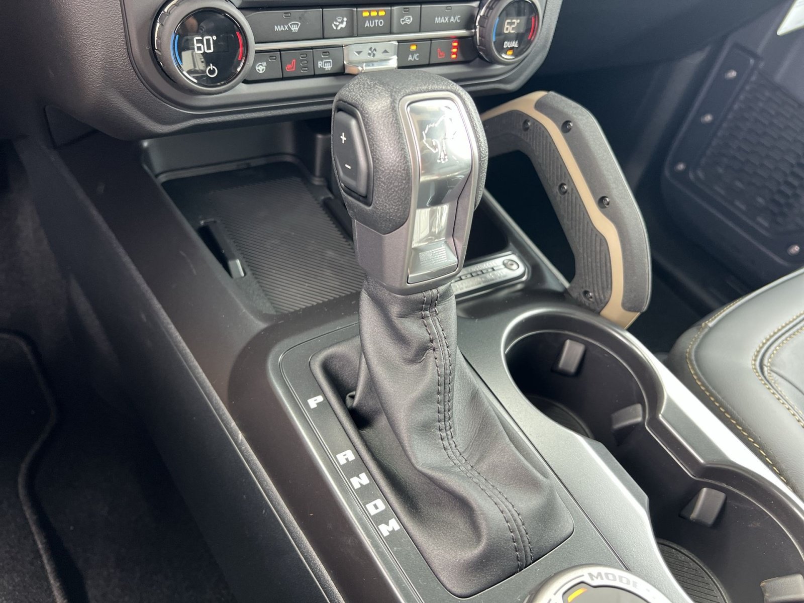 New 2026 Ford Bronco Badlands AWD/4WD image 22