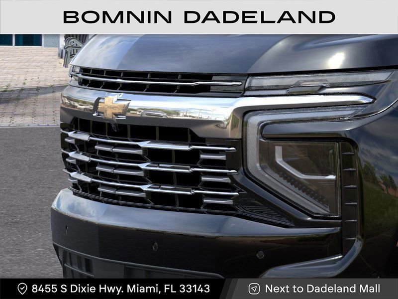 Used 2026 Chevrolet Suburban Premier image 13