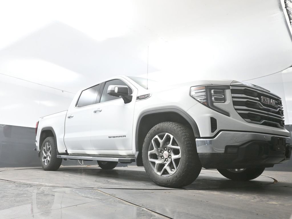 Used 2023 GMC Sierra 1500 SLT w/ SLT Premium Plus Package image 26