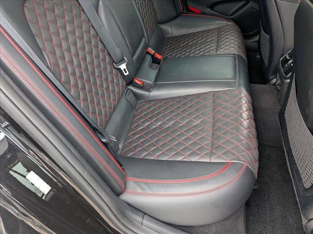 Used 2019 Genesis G70 2.0T Advanced w/ Sport Package image 20