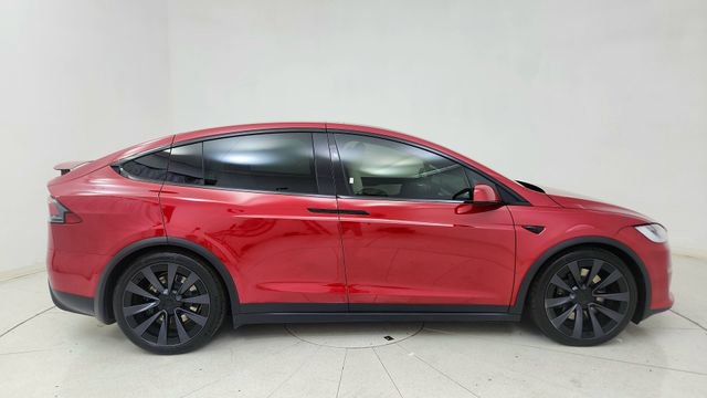 Used 2022 Tesla Model X Plaid image 6