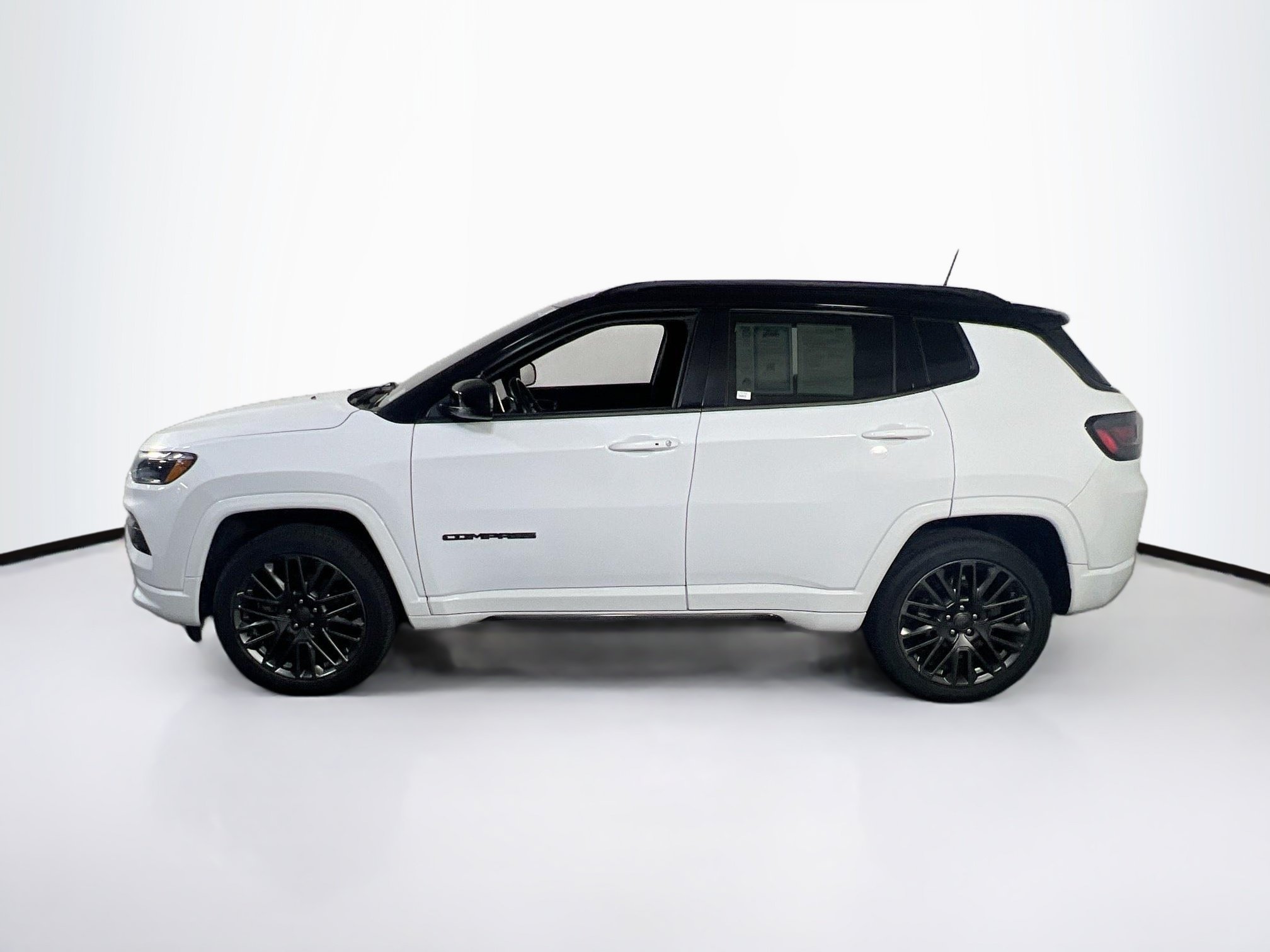 Used 2022 Jeep Compass High Altitude AWD/4WD image 8
