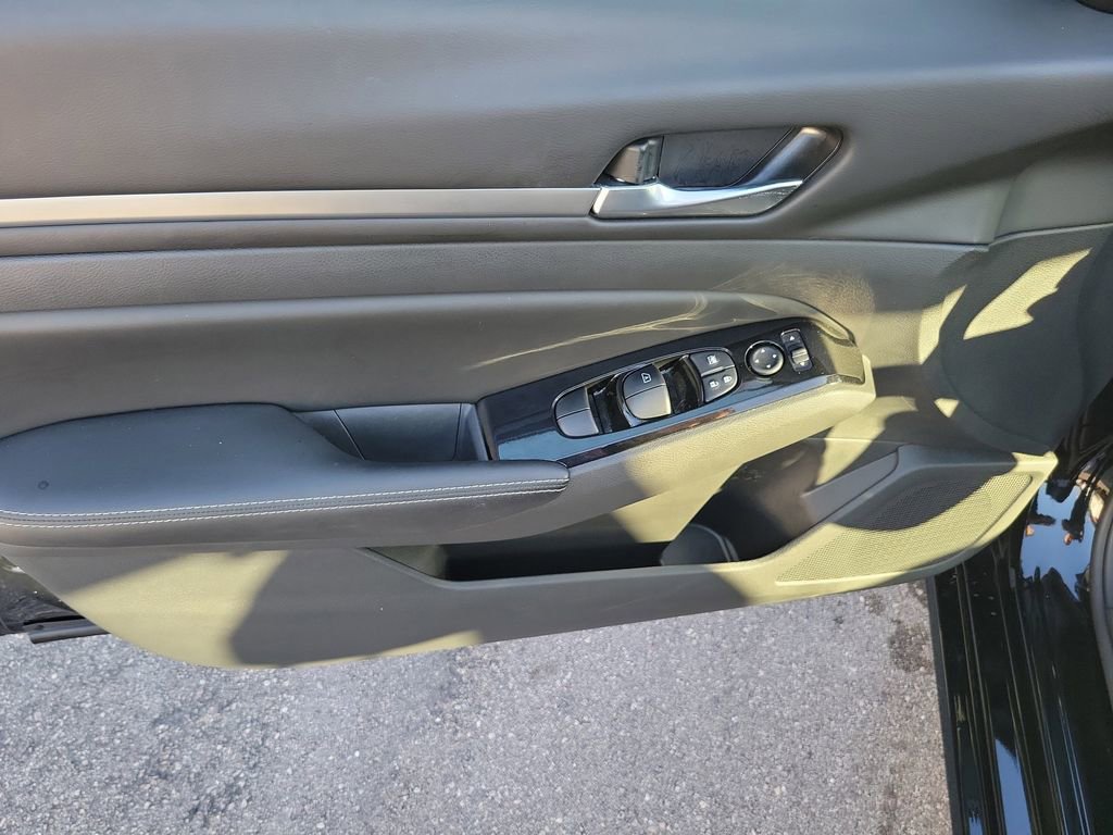 Certified 2023 Nissan Altima 2.5 SV image 15