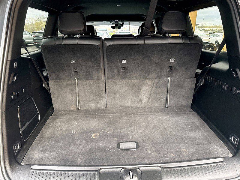 Used 2022 Jeep Wagoneer Series II AWD/4WD image 13