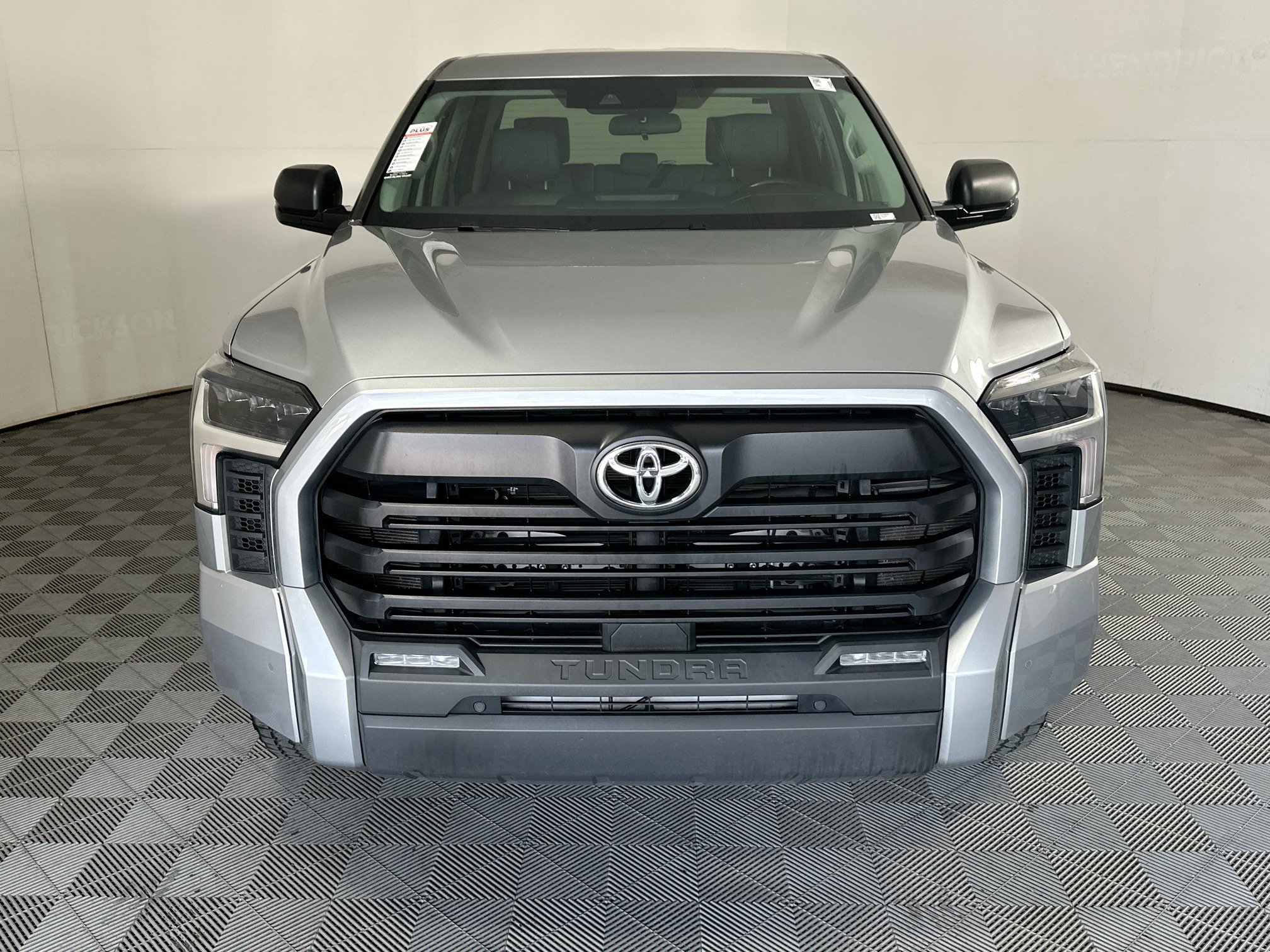 Used 2024 Toyota Tundra SR5 w/ SR5 Premium Package AWD/4WD image 8