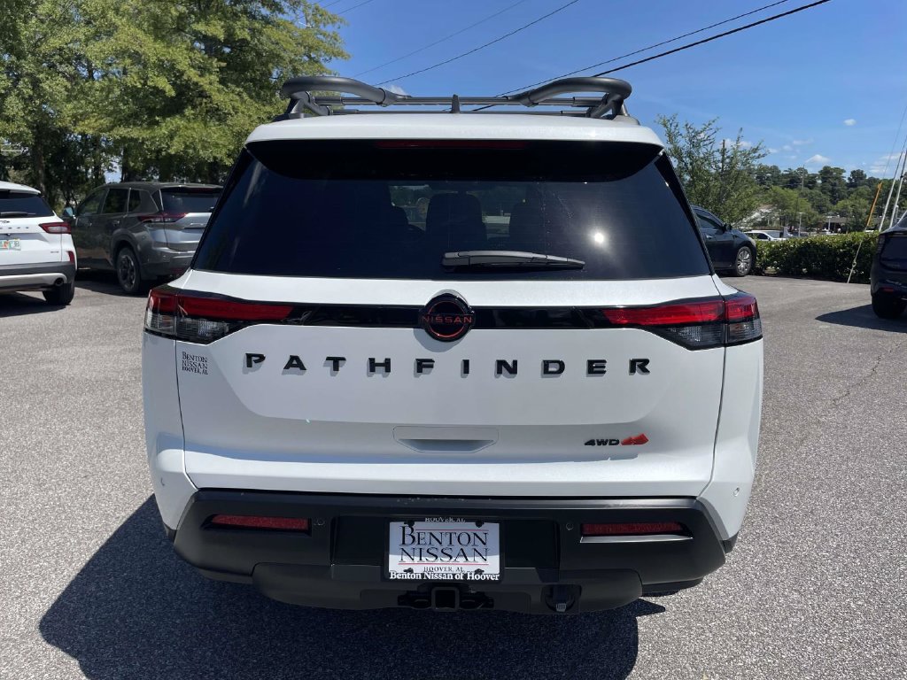 New 2026 Nissan Pathfinder Rock Creek AWD/4WD image 3