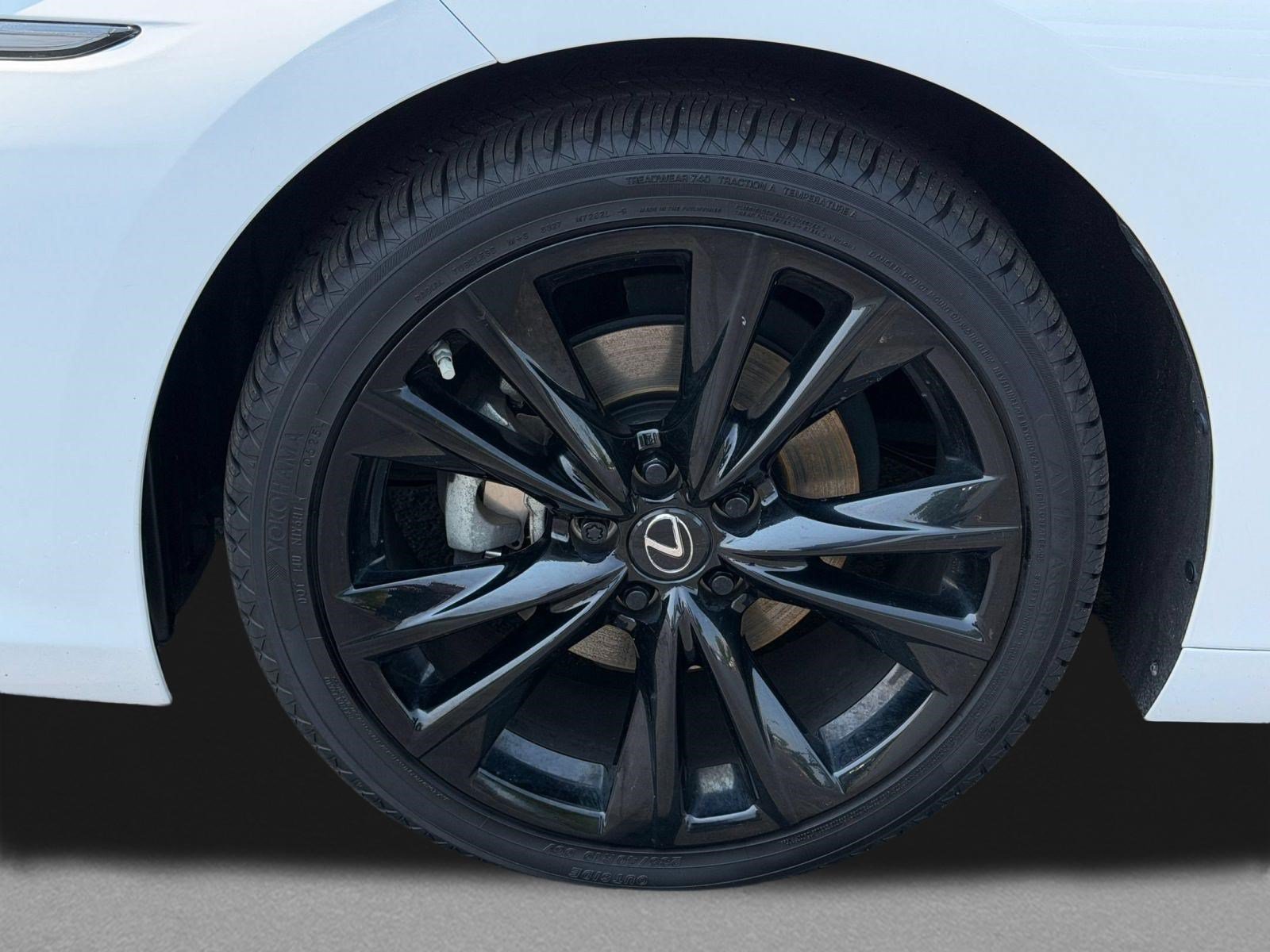 Certified 2022 Lexus ES 350 F Sport w/ Accessory Package FWD image 13