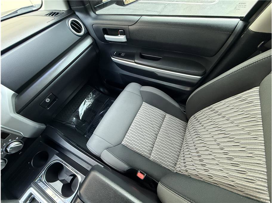 Used 2014 Toyota Tundra SR5 image 11