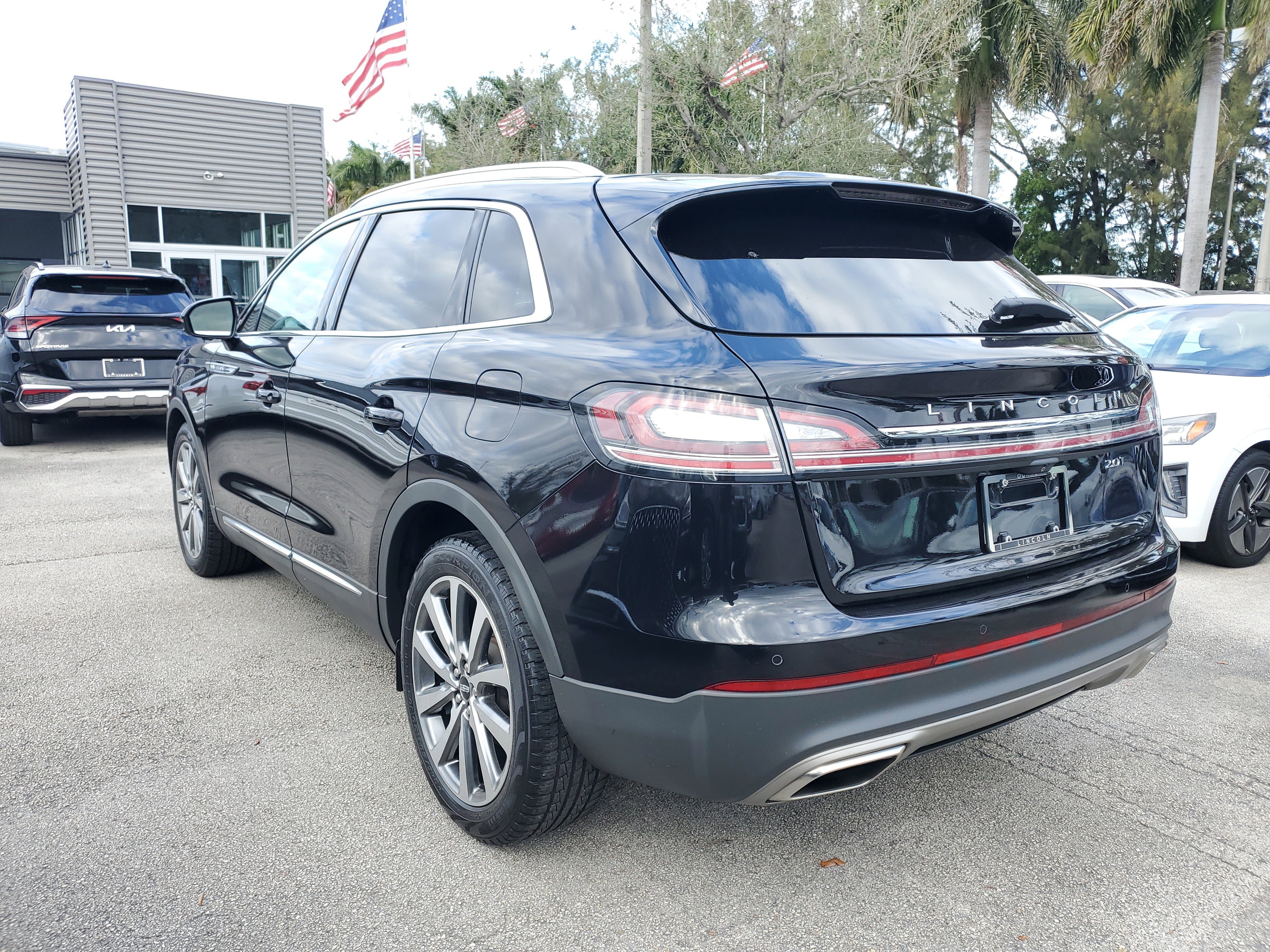 Used 2019 Lincoln Nautilus Select image 5