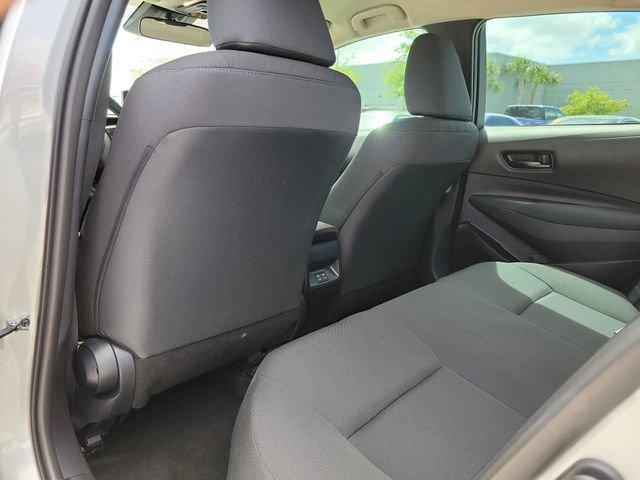 Used 2023 Toyota Corolla LE image 12