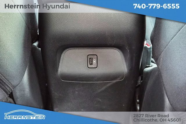 Used 2023 Nissan Sentra SV image 13