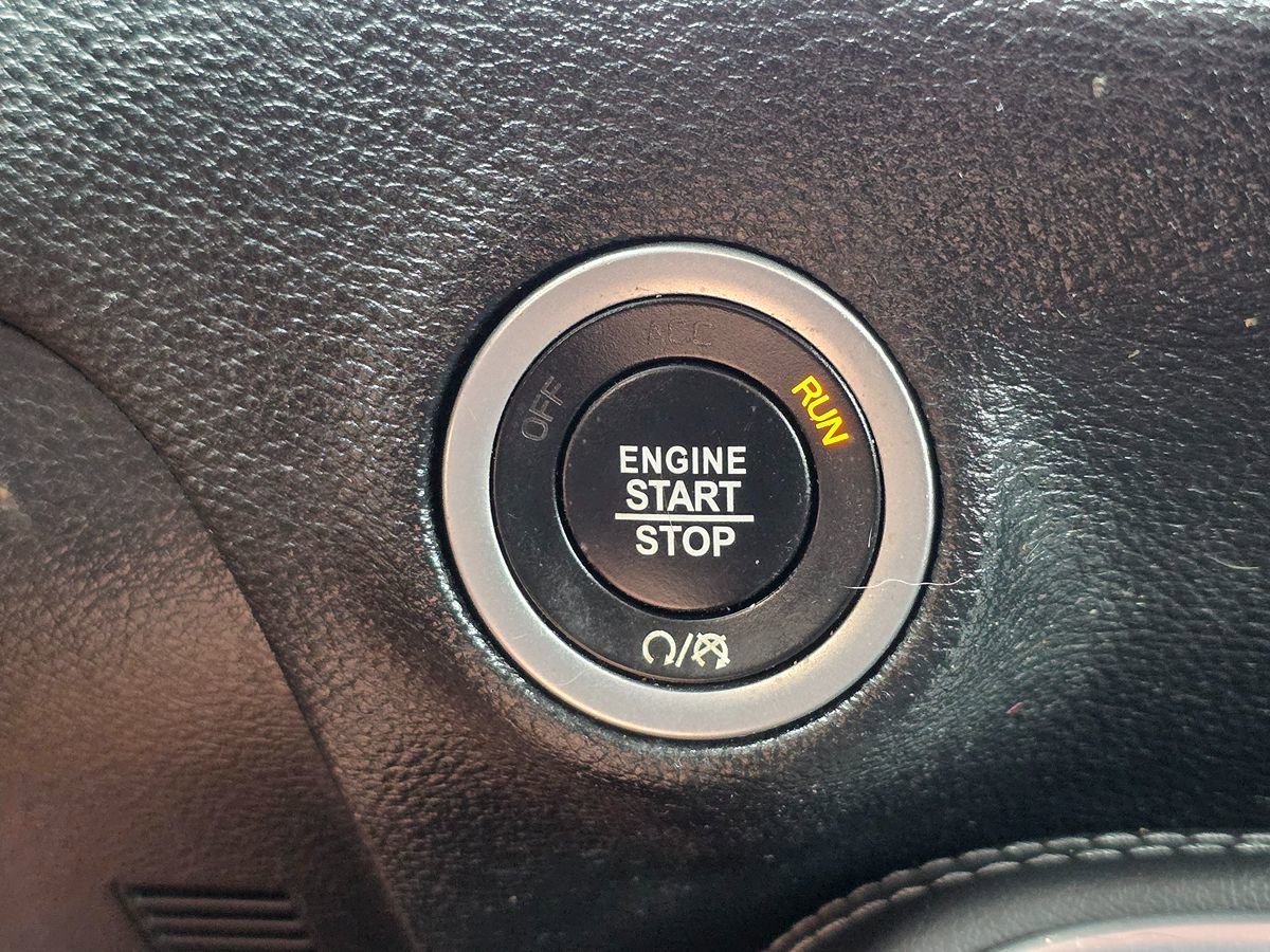 Used 2018 Dodge Challenger R/T Scat Pack RWD image 34