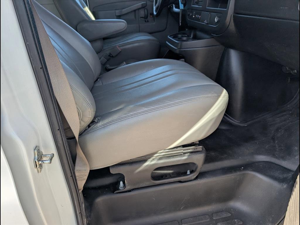 Used 2021 Chevrolet Express 2500 Extended w/ Driver Convenience Package image 13