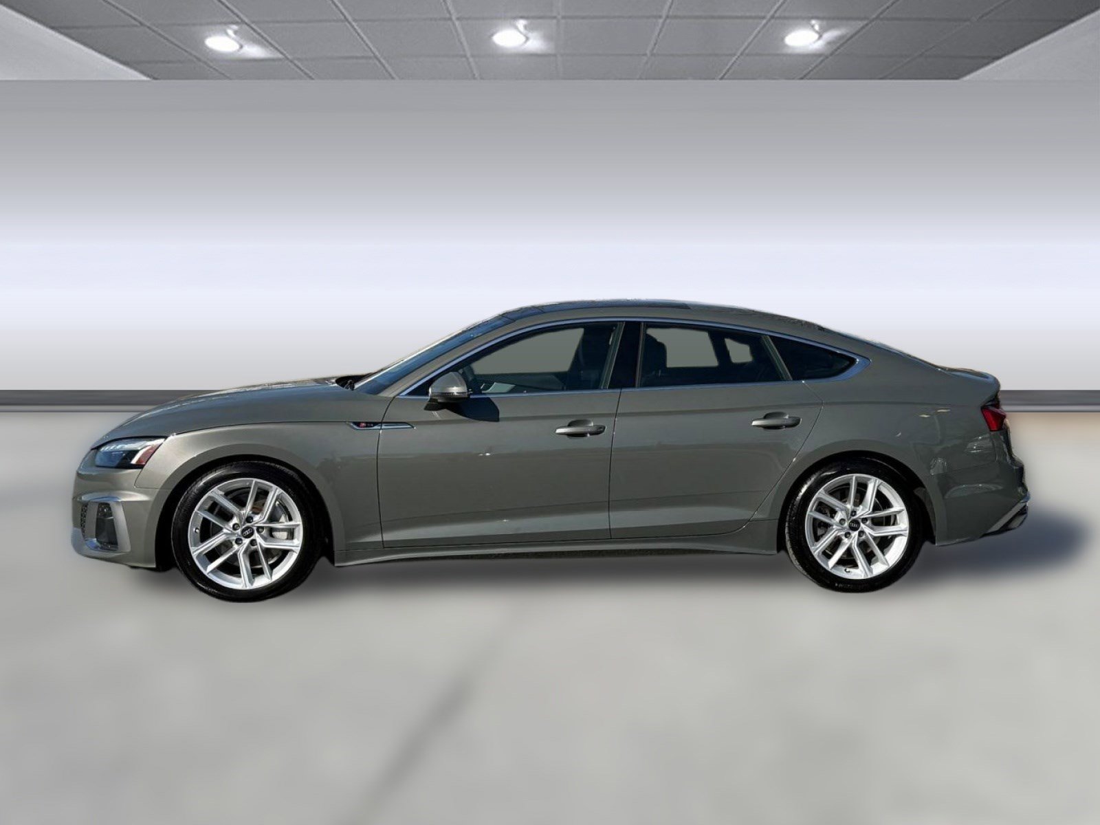 Used 2023 Audi A5 2.0T Premium Plus w/ Premium Plus image 2