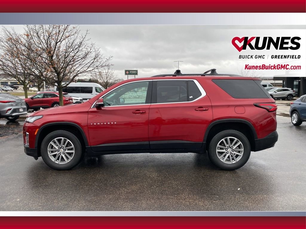 Used 2023 Chevrolet Traverse LT w/ LPO, Floor Liner Package image 10
