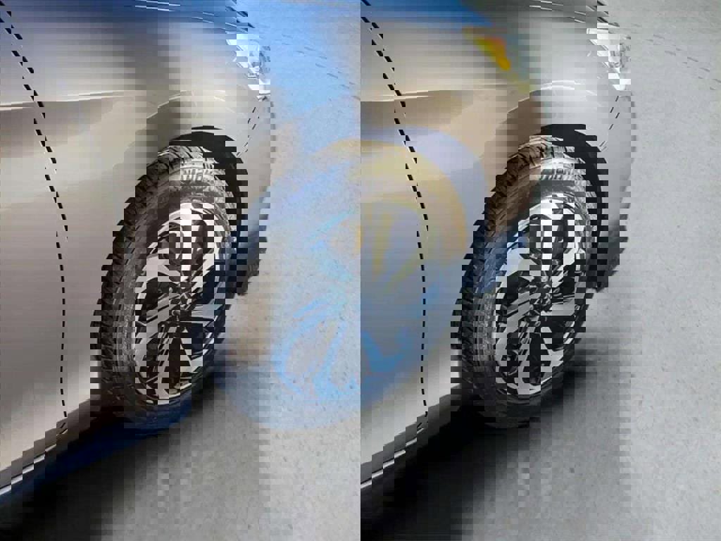 Used 2017 Honda Accord EX-L image 29