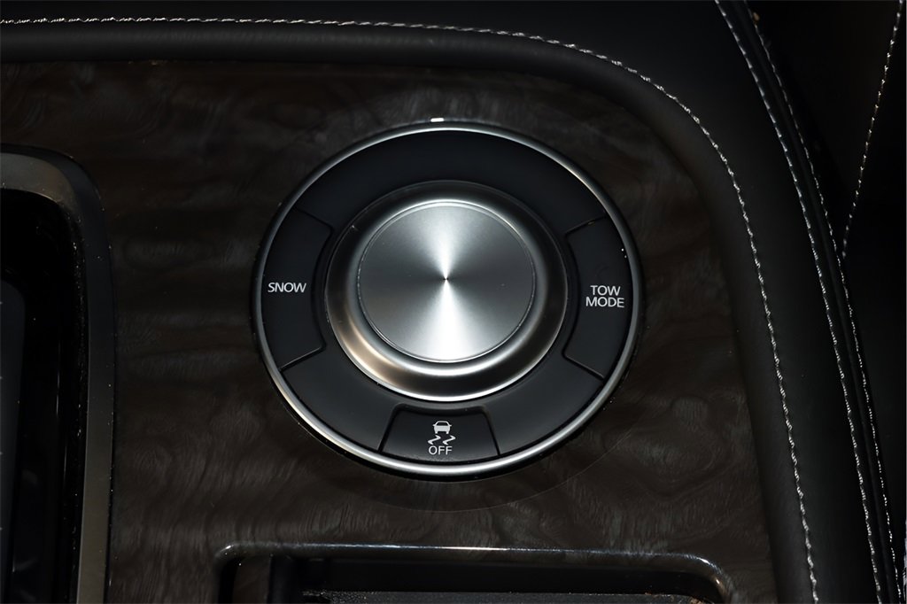 Used 2024 Nissan Armada Platinum w/ Captain's Chairs Package image 38