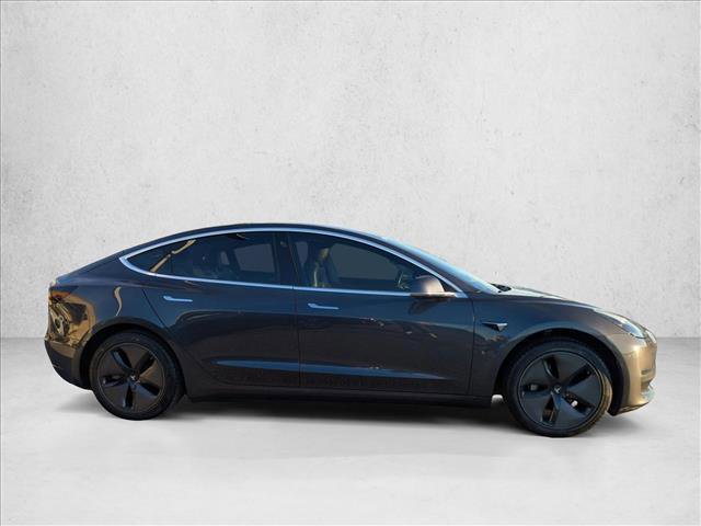 Used 2018 Tesla Model 3 Long Range image 3