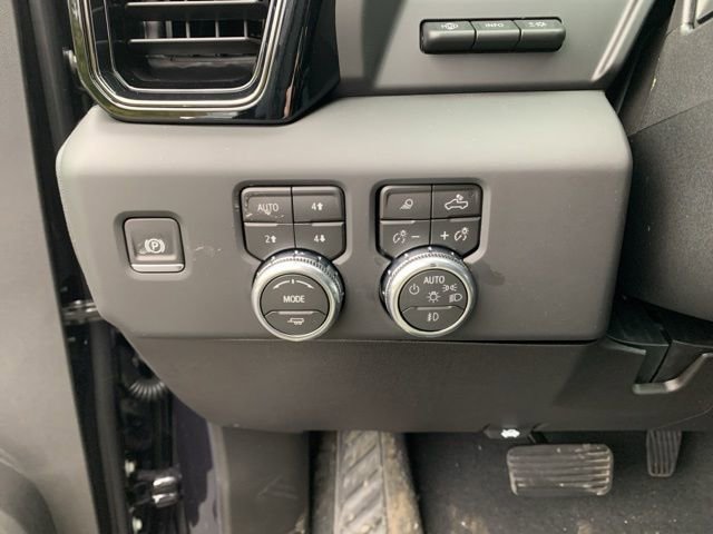 New 2026 GMC Sierra 2500 AT4 w/ AT4 Premium Plus Package image 19