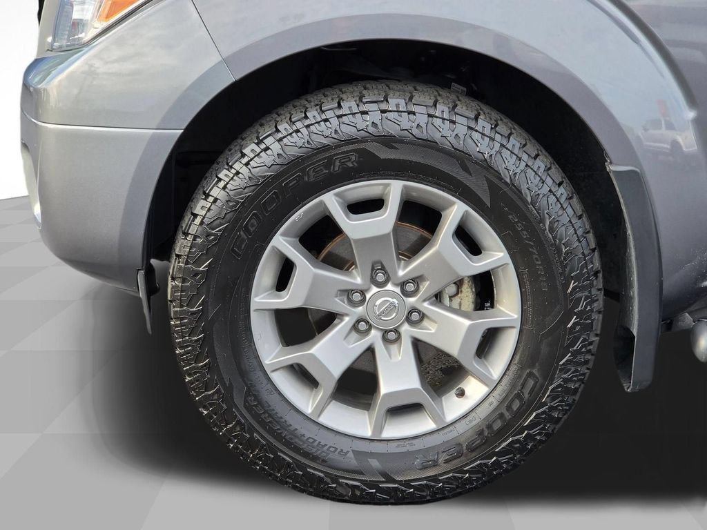 Used 2021 Nissan Frontier SV AWD/4WD image 11