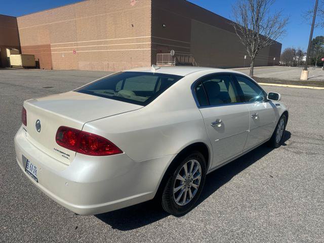 Used 2009 Buick Lucerne CXL FWD image 4
